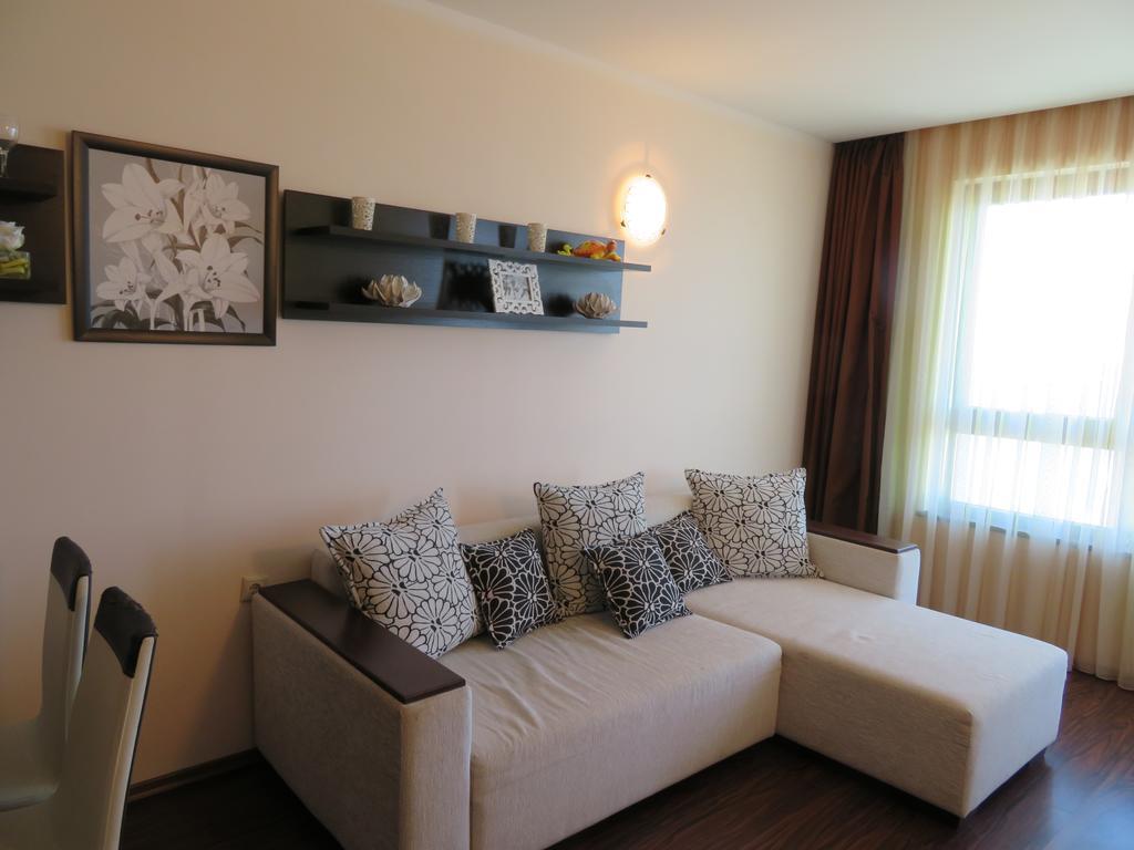 Apartments Sirena First Line - Апартаменти Сирена На Първа Линия ゴールデンサンド エクステリア 写真